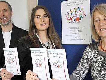 Steffen Wüst (von links), Kristina Trinks und Stefanie Kimmel freuen sich auf die neue Aufgabe als Inklusionsberater.  Foto: Robert Huger