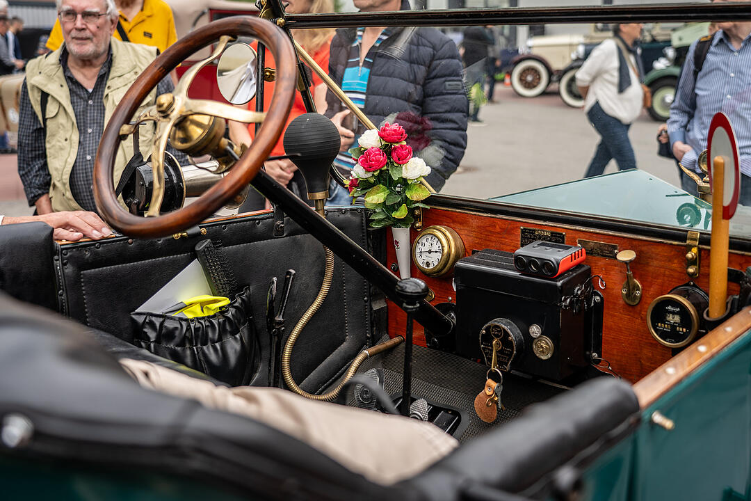 Einzigartige, historische Automobile aus der Vorkriegszeit konnten bewundert werden!