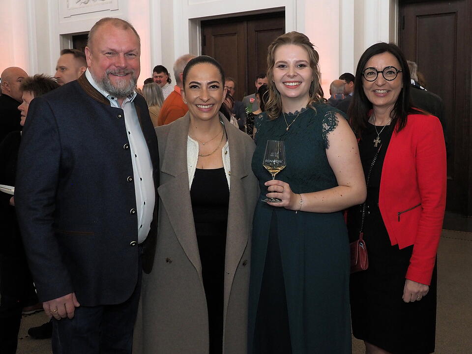 Die 68. Fr&auml;nkische Weink&ouml;nigin wurde gekr&ouml;nt.