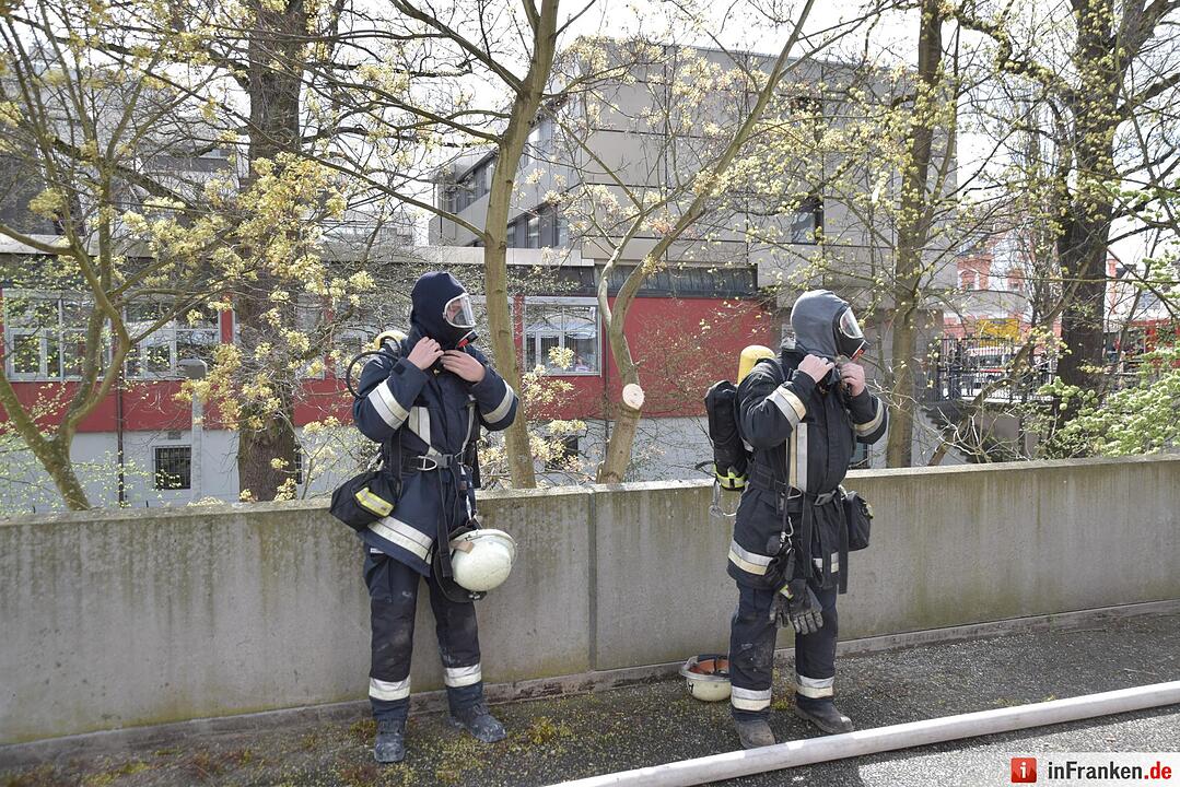 Shisha-Bar brennt in Schwabach vollkommen aus
