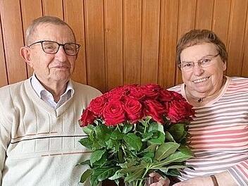 Seit 60 Jahren ein trautes Paar: Rudolf und Inge Holzer Foto: Evi Seeger