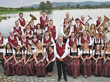 Ab 14 Uhr sorgt der Musikverein Burghaig für Stimmung.