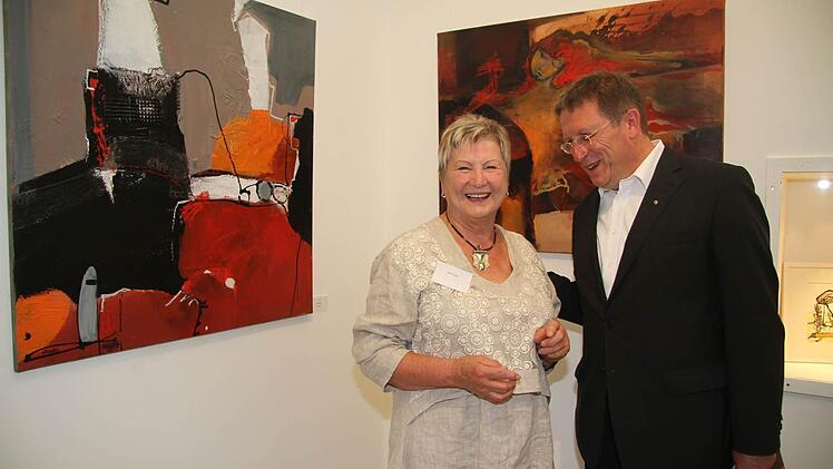 Die Sonderausstellung ist in diesem Jahr Helga Hopfe gewidmet - einer Mainleuserin, freut sich OB Henry Schramm.