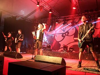 Die Troglauer sorgten für beste Stimmung. Fotos: Richard Sänger