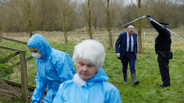 Rechtsmedizinerin Fleur Perkins (Annette Badland) ist seit der 20. Staffel bei "Inspector Barnaby" t&auml;tig. "Ted Lasso"-Fans kennen Annette Badland auch als Pub-Besitzerin Mae.
