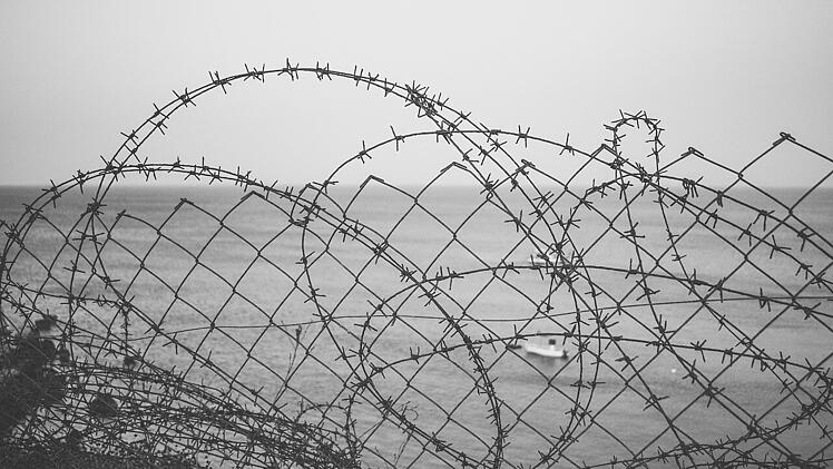 Symbol der Trennung: Stacheldraht