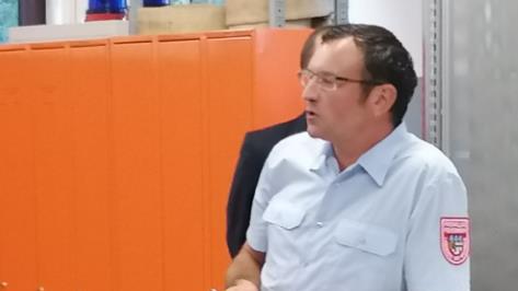 Kreisbrandmeister Torsten Büchner bei seiner Abschlussrede.
