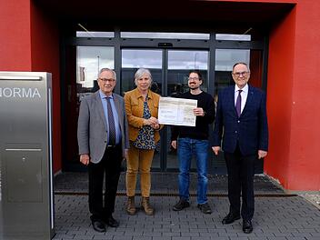 Erlangen: Lebenshilfe erhält größere Spendensumme - für ambulante Erziehungshilfe