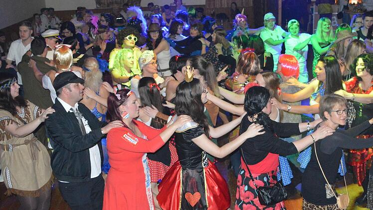 Nach einer feucht-fröhlichen Faschingsparty im Landkreis Kulmbach  wurde aus Spaß bitterer Ernst. Symbolfoto: Archiv