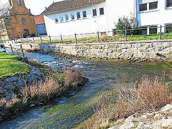 Döritz (von links) und Döberten (von unten) vereinigen sich in Stublang. Ab hier spricht man von der Lauter.