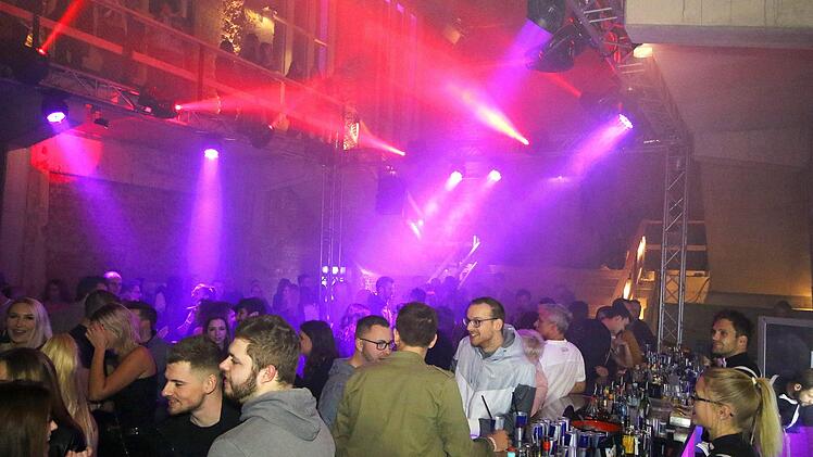 Impressionen von einer Mega-PartyFoto: Monika Limmer