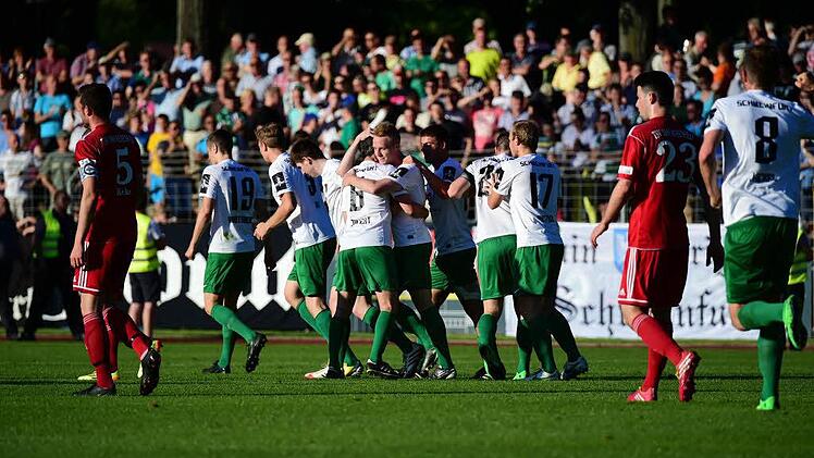 Grünweiße Glückseligkeit. Foto: Anand Anders