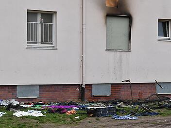 Bei einem Brand ind er Aufnahmeeinrichtung Oberfranken in Bamberg war vor gut einer Woche ein 28-jähriger Flüchtling ums Leben gekommen. Die Ermittlungsergebnisse der Polizei  entlasten nun den Sicherheitsdienst. Foto: Ronald Rinklef
