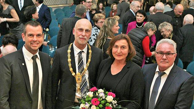Festlich gestimmt (von links): Bürgermeister Anton Schick jr., Oberbürgermeister Kay Blankenburg, , Festrednerin Birgit Fischer und Bürgermeister Thomas Leiner. Werner Vogel