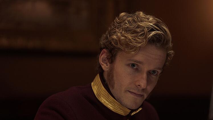 Captain Youngblood (Jacob Collins-Levy) ist Nemo auf den Fersen.