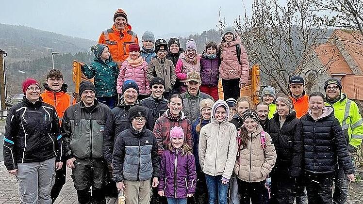 Die Sammlerinnen und Sammler aus Oberbach.