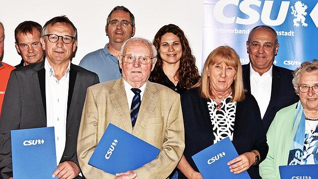 Verdiente Mitglieder des CSU-Ortsverbandes Altenkunstadt wurden ausgezeichnet.