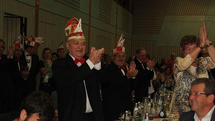 Superstimmung im Saal .