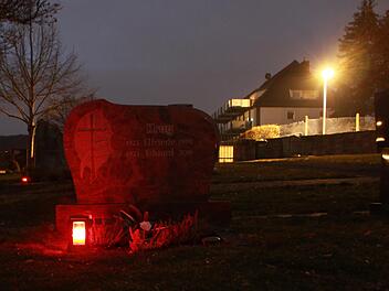 Am Burkardrother Friedhof ändert sich einiges. Die Weichen dafür stellte der Gemeinderat in seiner jüngsten Sitzung. Foto: Archiv: Björn Hein
