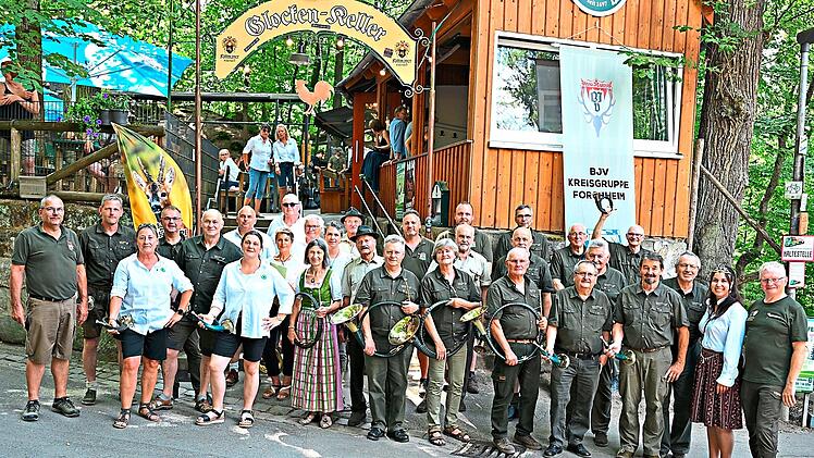 Das Jagdhorn-Bl&auml;sertreffen fand im Forchheimer Kellerwald statt.Edwin Rank