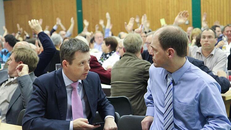 Michael Hofmann im Gespräch mit MdB Thomas Silberhorn.