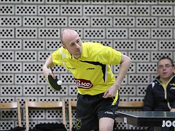 Der Thurnauer Christian Häußinger steht in der kommenden Saison in der Verbandsoberliga für den 1. FC Bayreuth an der Platte und trifft im Derby auf den TTC Rugendorf. Foto: Hans Franz
