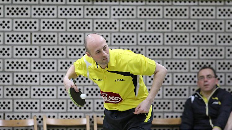 Der Thurnauer Christian Häußinger steht in der kommenden Saison in der Verbandsoberliga für den 1. FC Bayreuth an der Platte und trifft im Derby auf den TTC Rugendorf. Foto: Hans Franz