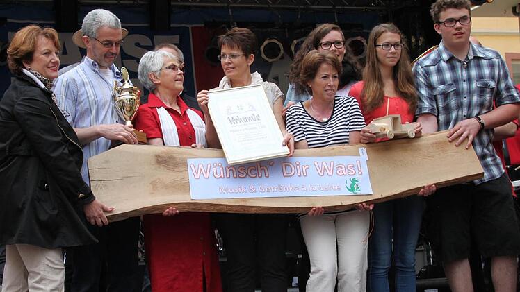 Familie Dill wurde heuer mit dem Stadtfest-Pokal ausgezeichnet. Fotos: Ulrike Müller