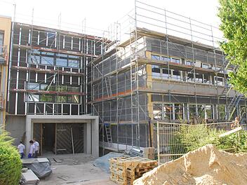 In den Jahren 2013 und 2014 wurde die Schule am Burgstaller Weg generalsaniert.      Foto: Bernhard Panzer