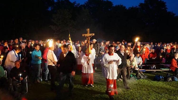 Eindrücke vom Vorabend des Hauptwallfahrtsfestes auf dem Maria Ehrenberg. Foto: Marion Eckert