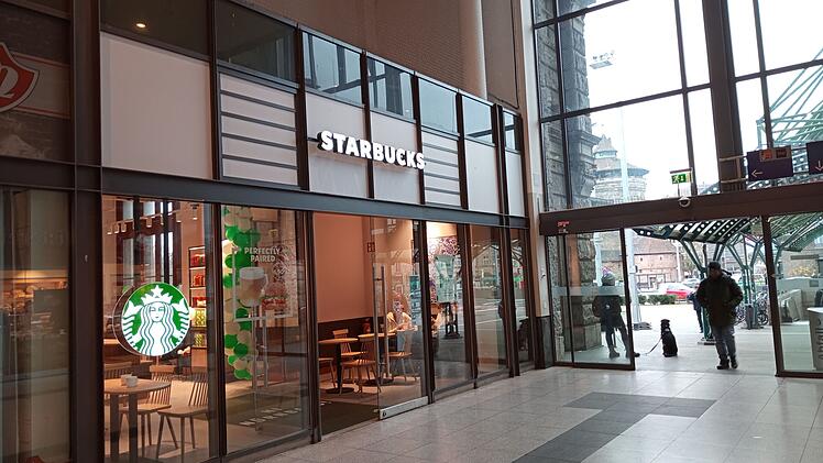 Starbucks Eröffnung Nürnberg Hauptbahnhof