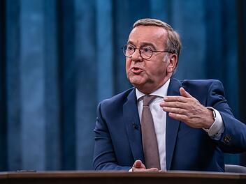 Verteidigungsminister Boris Pistorius (hier im Juni bei "Caren Miosga") betont: "Nun d&uuml;rfen wir uns nicht ins Bockshorn jagen lassen."