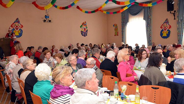Volles Haus bei der Seniorensitzung der Fidelia Reiterswiesen. Foto: Peter Rauch