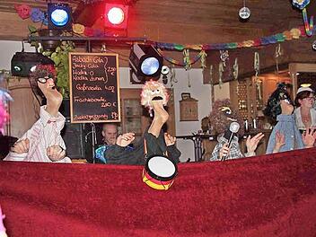 Der Auftritt der "Happy Feet" begeisterte das Publikum. Foto: Franz Böhmer