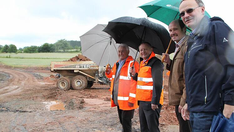 Straßensanierung zwischen Detter und Modlos. Bauzeit: Mai bis Dezember 2015. Foto: Ulrike Müller
