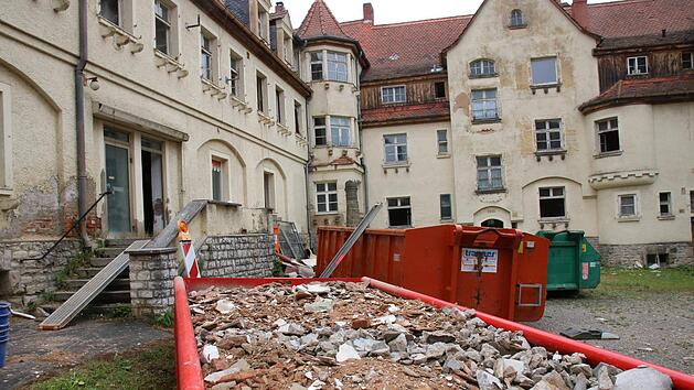 Die Vorarbeiten f&uuml;r die Sanierung haben begonnen. Foto: J&uuml;rgen G&auml;rtner