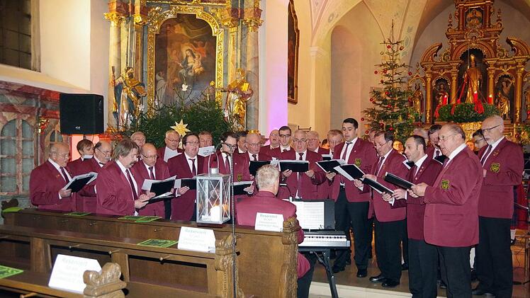Der Gesangverein "Liederkranz" Haig bestach in allen Stimmlagen durch Geschlossenheit.Heike Schülein