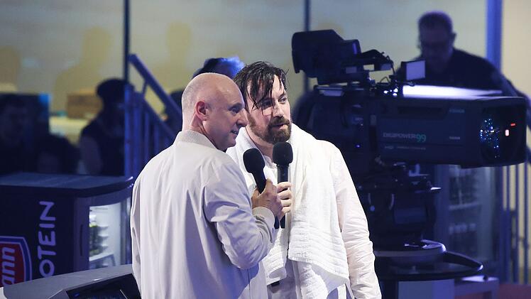 Jan K&ouml;ppen (rechts) und Frank Buschmann, hier beim "RTL Turmspringengen", sind ein gut eingespieltes Moderatoren-Team.