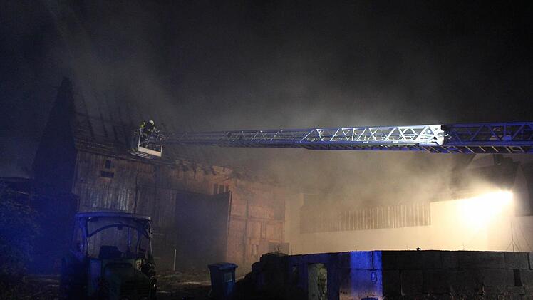 Brand in Oberleichtersbach. Foto: Sebastian Schmitt-Mathea