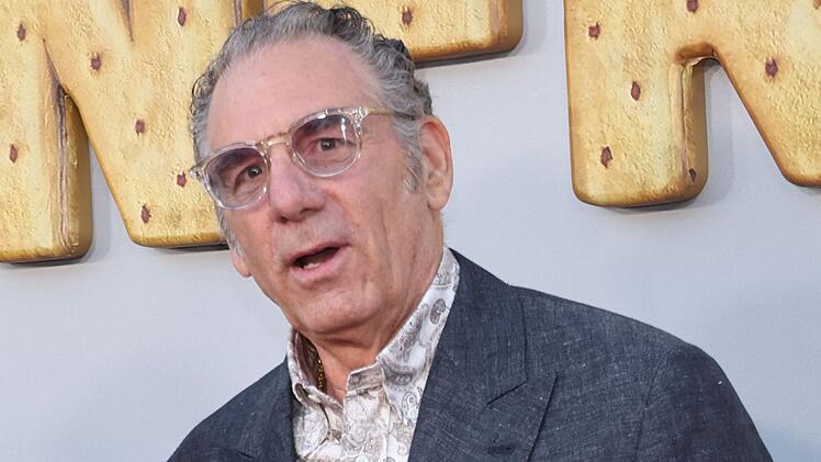 Seine letzte kleine Rolle spielte Michael Richards 2019, 2024 ver&ouml;ffentlichte er mit "Entrances and Exits" eine Autobiografie.
