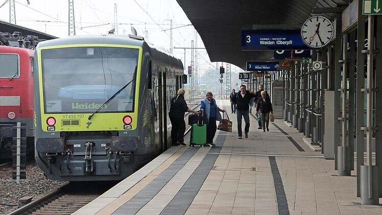 Agilis will erst Erhebungen über Fahrgastzahlen abwarten, bis man einem VGN-Beitritt zustimmt. Das verzögert den VGN-Beitritt des Landkreises.