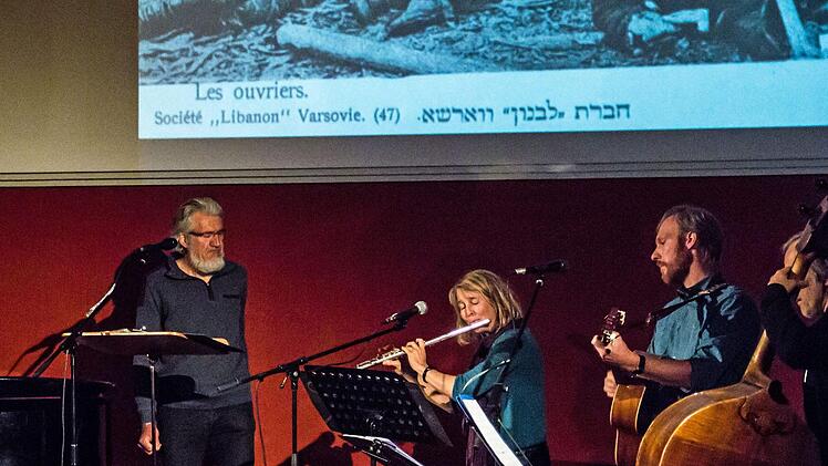 Das Ensemble "Oygnblik" eröffnet die neue Saison der Reihe "Cultur im Contakt".Foto: Jochen Berger