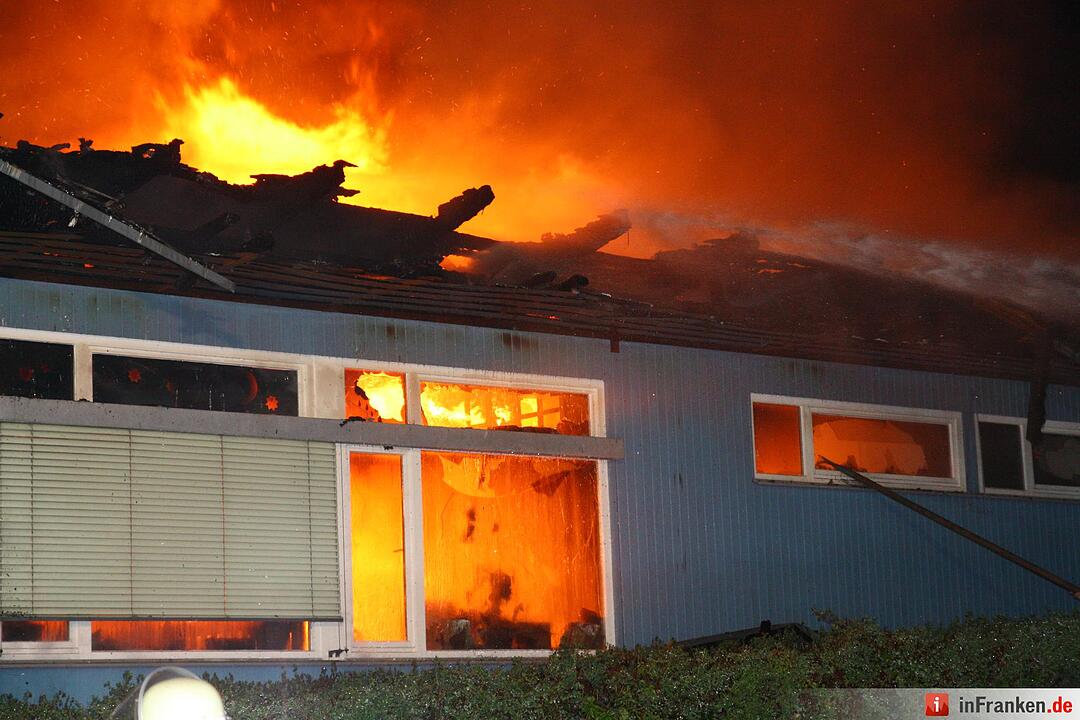 Großbrand zerstört Kindergarten in Kulmbach
