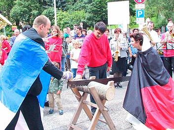 Sie stehen für den Austausch zwischen Deutschland und Frankreich wie kein zweites Paar: Am 29. Juni 2002 gaben sich Gregor und Nathalie Liebelt das Ja-Wort. Foto: Archiv