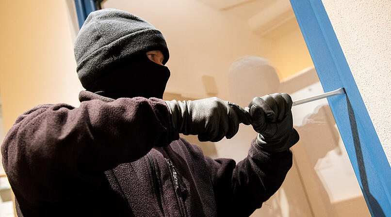 Versuchter Einbruch in Juwelier in Schwabach: Tatverd&auml;chtige festgenommen