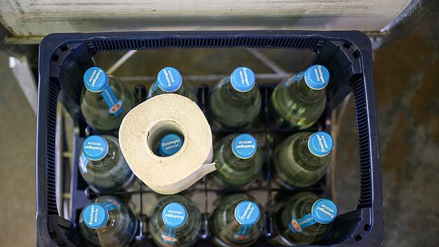 Ein Trio stahl am Wochenende eine Rolle Toilettenpapier von einer Baustelle. Die Diebe konnten mit ihrer Beute entkommen. Symbolfoto: Joe Giddens/PA Wire/dpa