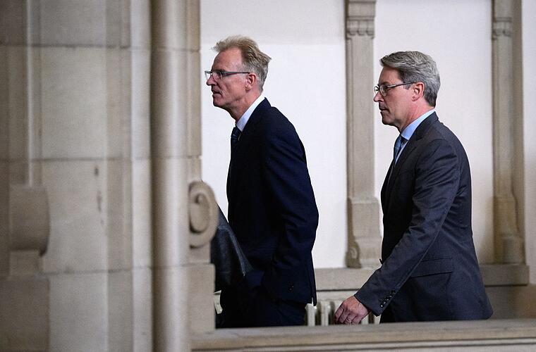 Zentrale Zeugen widersprechen Ex-Minister Scheuer