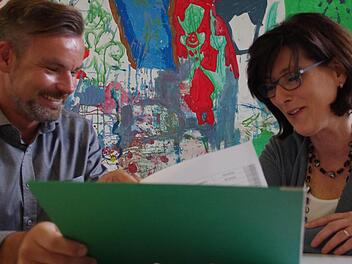 Mathias Schmitt und Gudrun Jersch-Bittermann haben ein Konzept für eine Montessori-FOS erarbeitet. Foto: Marco Meißner