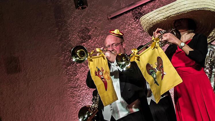 Neujahrskonzert: Das Blechbläserquintett Harmonic gastierte im Rathaussaal Rödental. Foto: Jochen Berger
