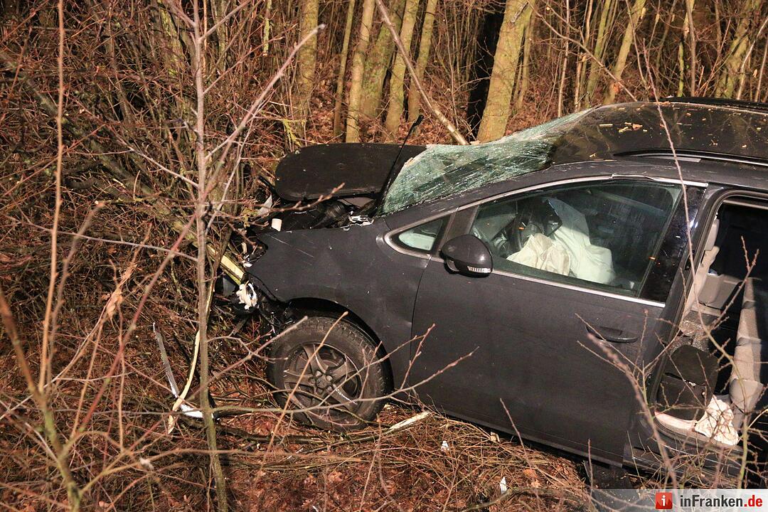 A70: Hoher Schaden nach Unfall bei Oberhaid
